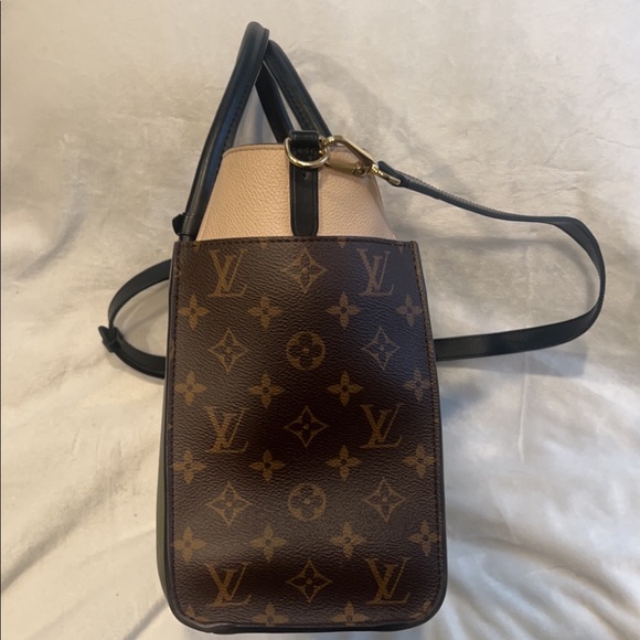 LOUIS VUITTON ON MY SIDE MM - Picture 4 of 8